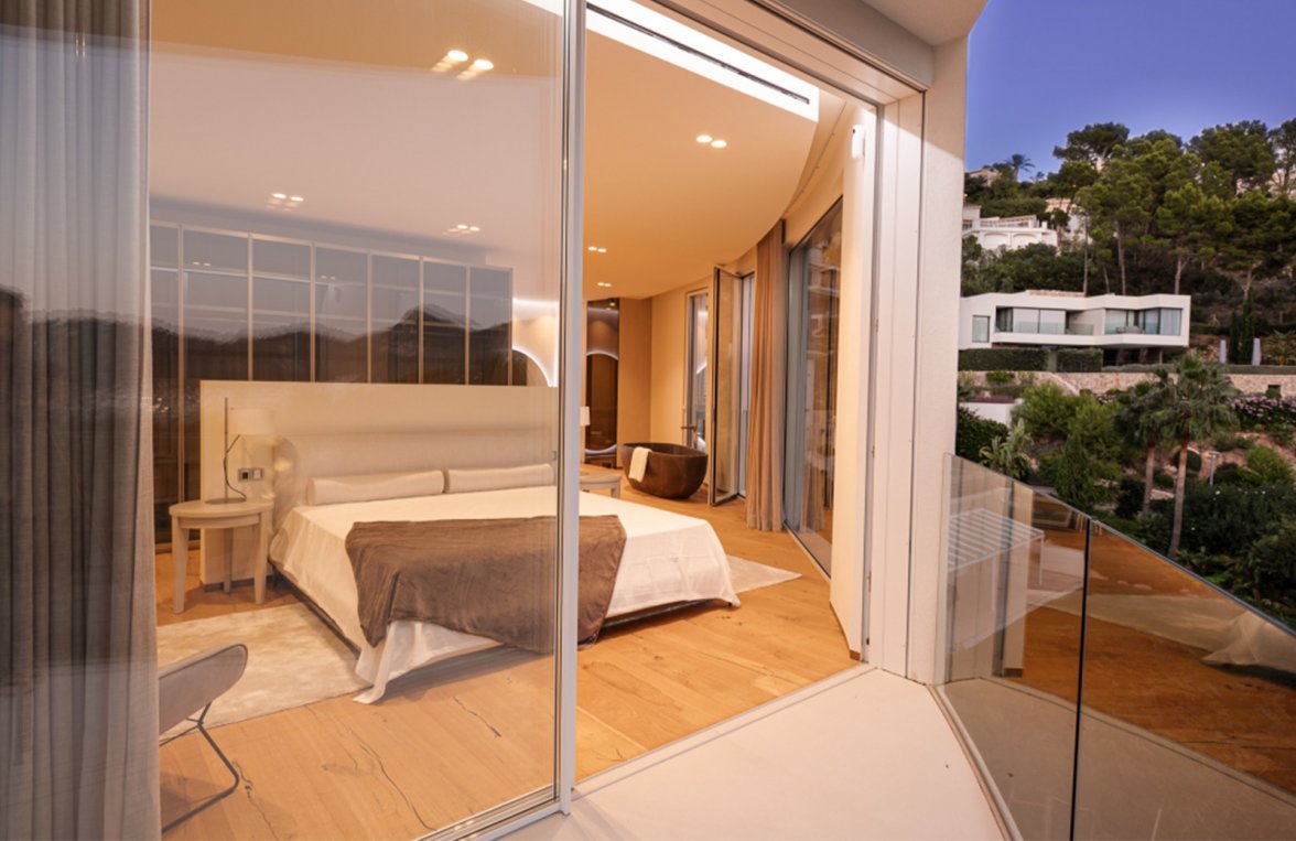 Property in 07157  Mallorca - Port d'Andratx: Exceptional architect's villa with harbour view - picture 7