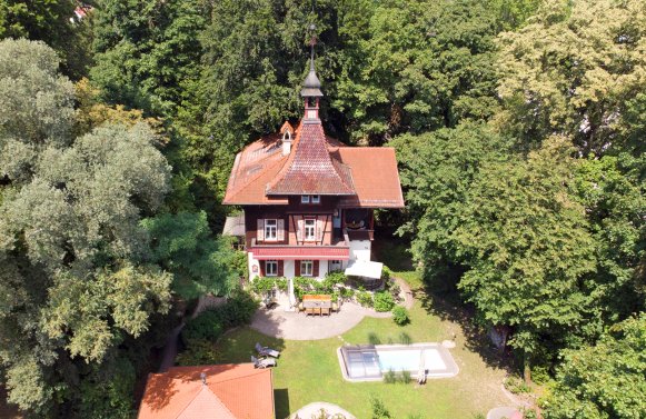 Property in 83395 Bayern - Freilassing: Majestic Art Nouveau villa near Salzburg