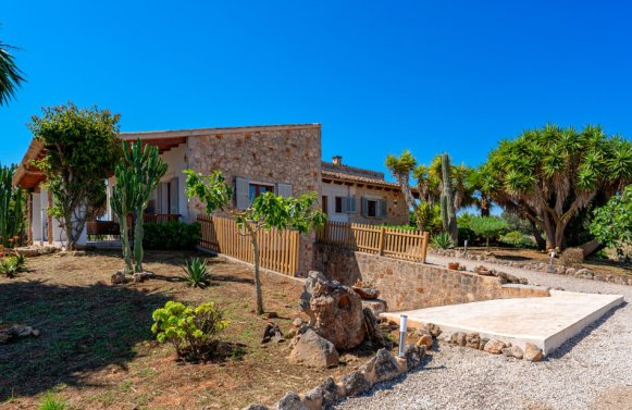 Immobilie in 07650 Spanien - Santanyí: Charmantes Landhaus mit Ferienvermietungslizenz nahe Santanyí
