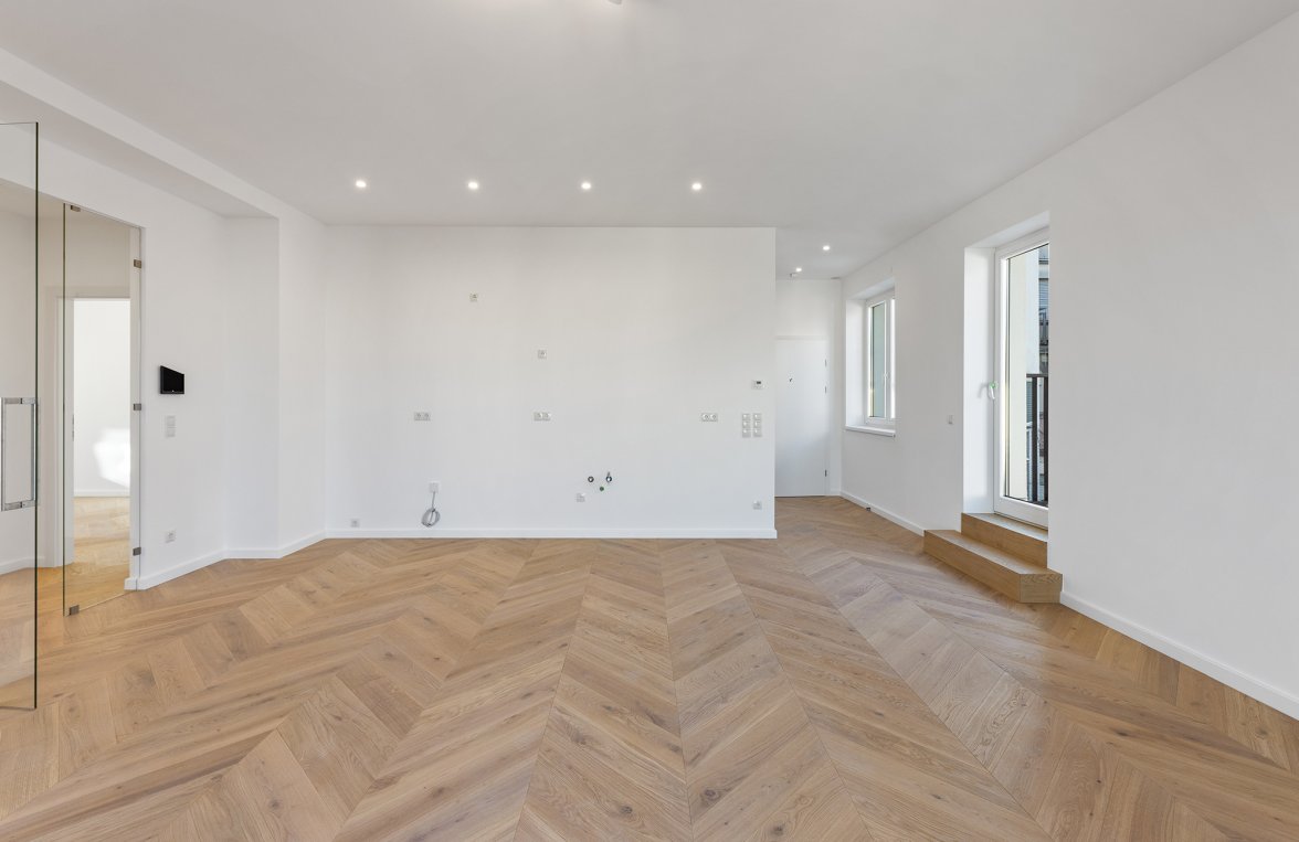 Immobilie in 1040 Wien, 4. Bezirk: Dachwohnung der Extraklasse - Stilvoll mit großzügiger Freifläche - bild 1
