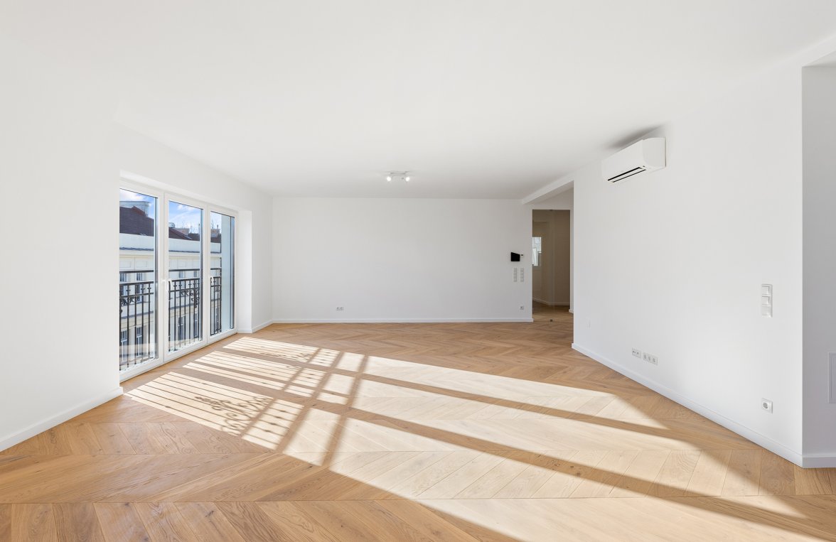 Property in 1040 Wien, 4. Bezirk: Luxurious attic apartment in the 4th district with a beautiful view of Vienna - picture 4
