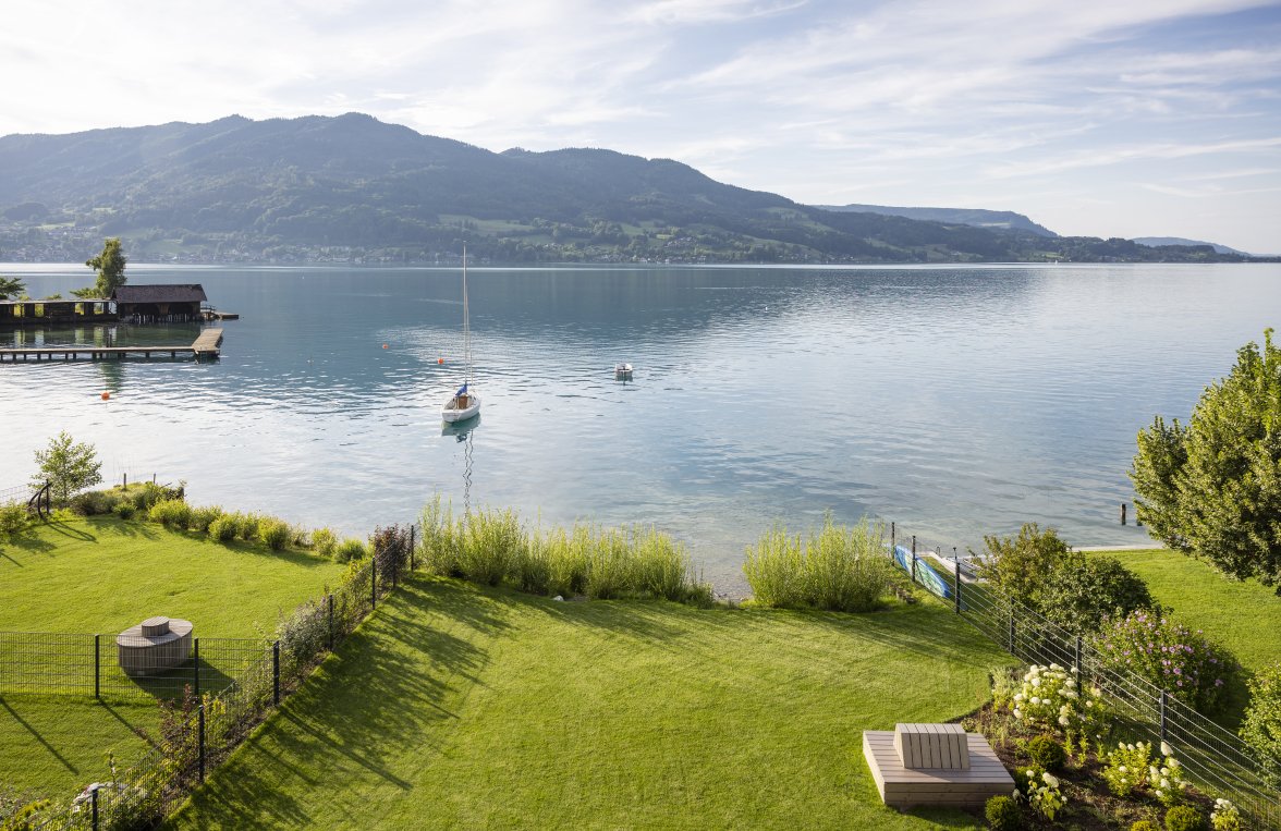 Property in 5340 Salzkammergut - Attersee: At the turquoise-blue Attersee! Dream villa with lake access in the Salzkammergut - picture 9