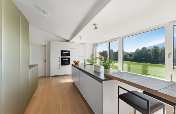 Property in 5071 Salzburg - Wals-Siezenheim: Penthouse in mint condition: Untersbergblick Deluxe west of the city