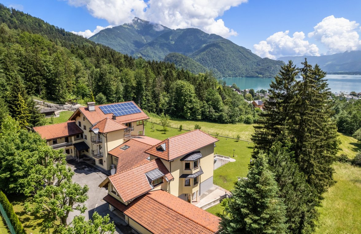 Immobilie in 5340 St. Gilgen - Salzkammergut: Salzkammergut - BESTE LAGE! Landhaus mit ca. 820 m² Wohnfläche und Panoramagrund - bild 4