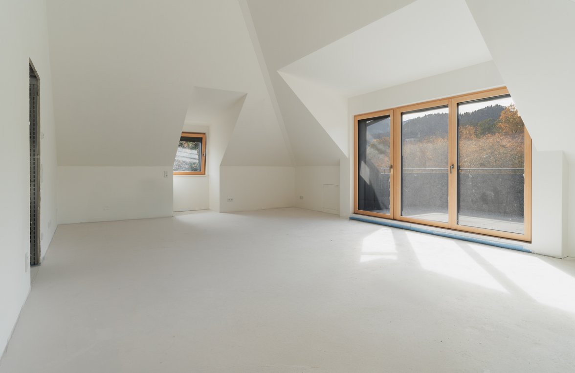 Property in 83435 Bayern - Bad Reichenhall: Optimized floor plan for high comfort: exclusive attic apartment - picture 3