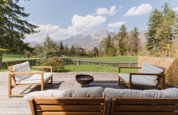Immobilie in 83457 Bayern - Berchtesgadener Land - Bayerisch Gmain: Ein Ort zum Verlieben! Bayerisch Gmain - Einfamilienhaus direkt in der Natur