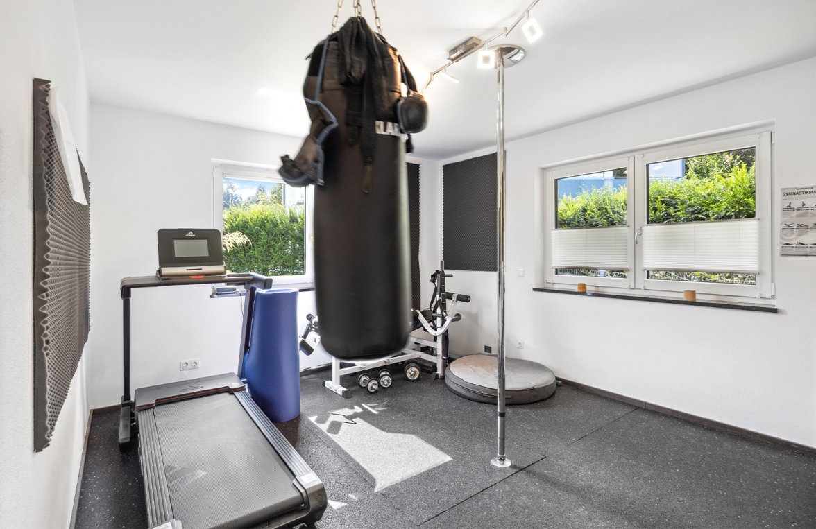 Immobilie in 83471 Bayern - Berchtesgaden: Blick frei! Hochklassisches Wohnen mit großer Terrasse und herrlichem Ausblick - bild 4