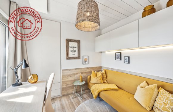 Property in 5212 Innviertel - Kobernaußerwald: Second home possible! Compact living: the micro-house of the future