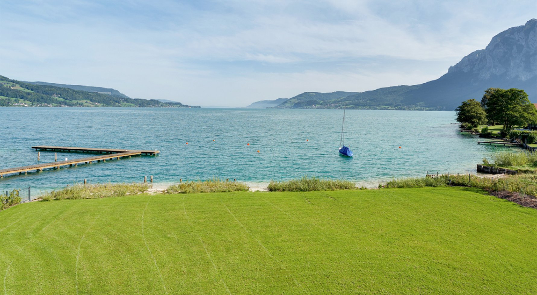 Nemovitosti v 4854 Salzkammergut - Attersee: U jezera se žije dobře! Bydlení přímo u Attersee - obrázek 1