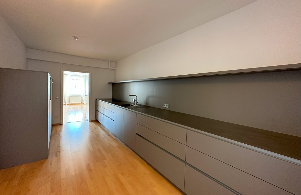 Property in 4910  Oberösterreich - Ried im Innkreis: Townhouse with potential in the center of Ried im Innkreis - picture 3