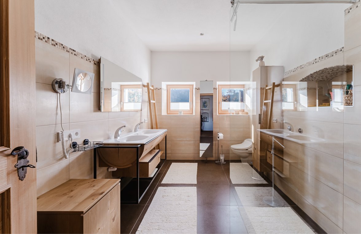 Property in 4664 Oberösterreich - Salzkammergut, Nähe Gmunden : Completely renovated square farmhouse in the ‘Salzkammergut’  - picture 9
