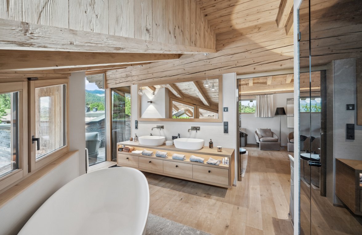 Property in 6353 Tirol - Kitzbüheler Alpen - Going : Near Stanglwirt! Traditional hideaway with a view of the Kaiser Mountains - picture 4