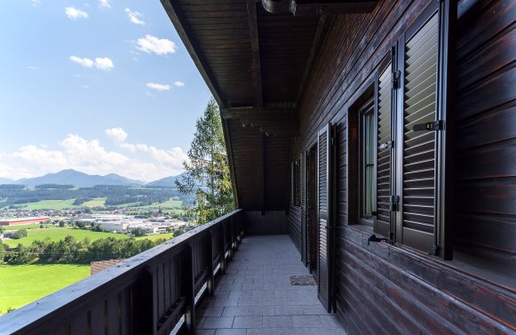 Immobilie in 5303 Salzburg - Thalgauberg: Traumblick ins Alpenvorland - Landhaus wartet aufs Wachküssen