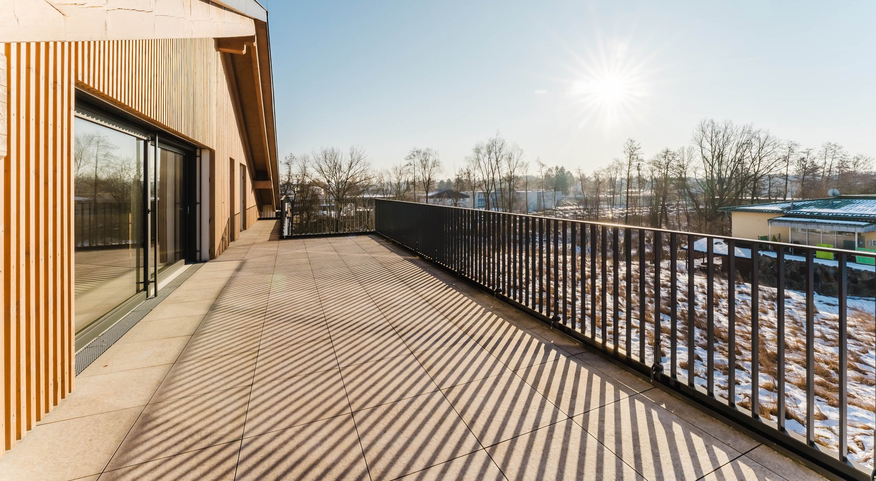 Immobilie in 4910 Oberösterreich - Ried im Innkreis: Helle Freude! Dachterrassenwohnung in ruhiger Stadtrandlage mit Weitblick - bild 1