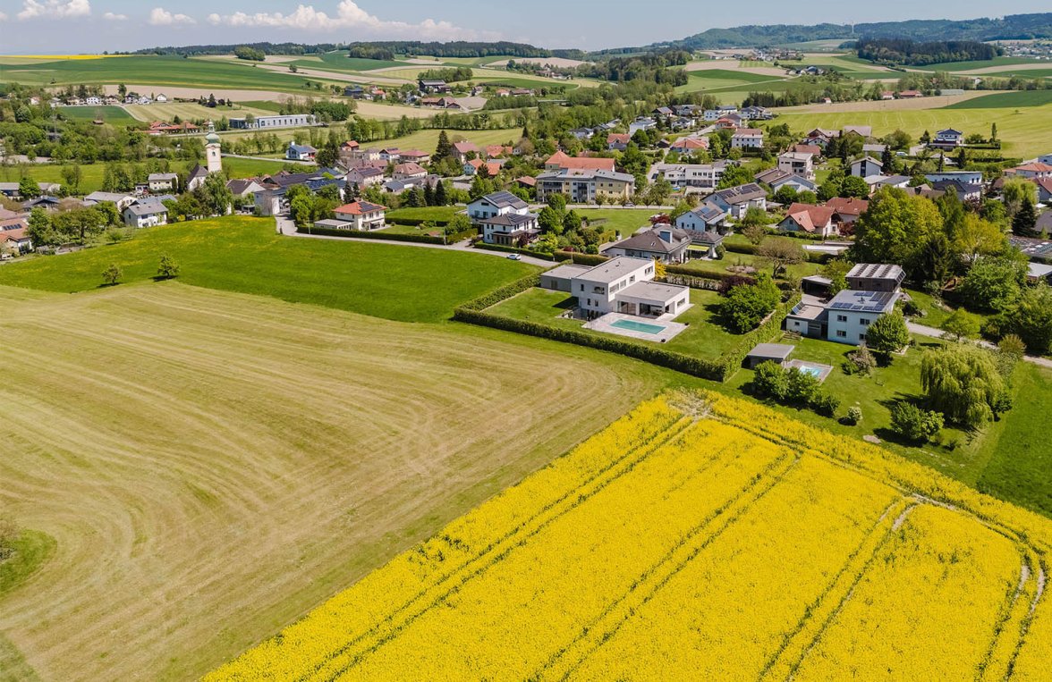 Property in 4921 Oberösterreich - Nahe Ried i. Innkreis: ARCHITECT'S DREAM WITH SPACIOUS LAND! Modern villa near Ried - picture 9