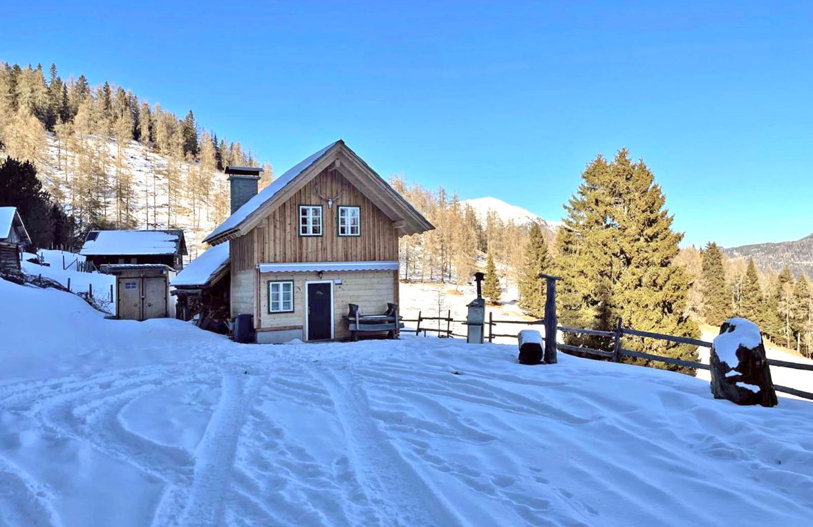 Property in 9565 Kärnten - Ebene Reichenau: 223 ha private hunt in the heart of Carinthia! Reichenau plain in the UNESCO area - picture 1