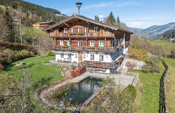 Nemovitosti v 6373 Tirol - Kitzbüheler Alpen - Jochberg: Tradiční statek na slunném místě snů v Jochbergu