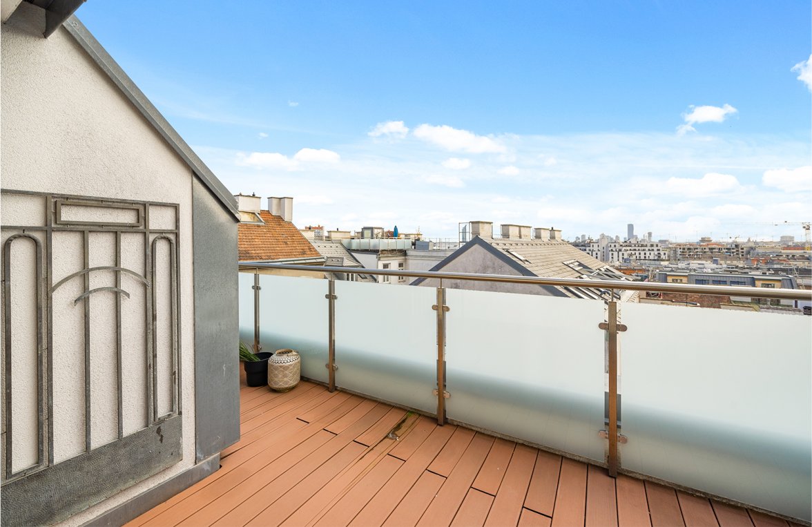Immobilie in 1090 Wien: Großzügige, helle Dachgeschosswohnung mit Blick auf Wien!  - bild 3