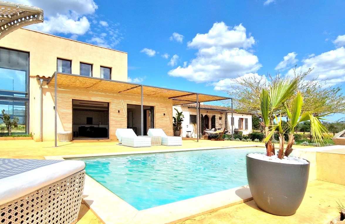 Property in 07630  Mallorca - Campos: Mallorcan charm meets contemporary comfort - picture 5