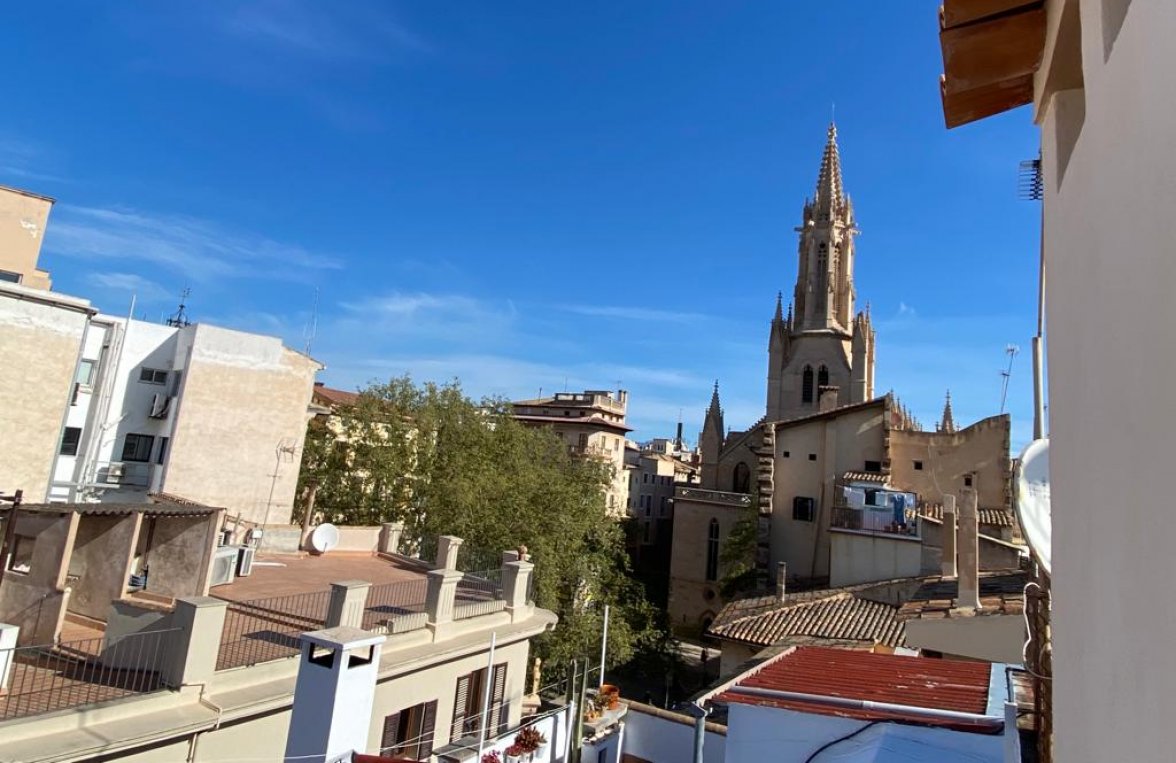 Property in 07001 Spanien - Palma de Mallorca: Penthouse in the historic center of Palma - picture 4