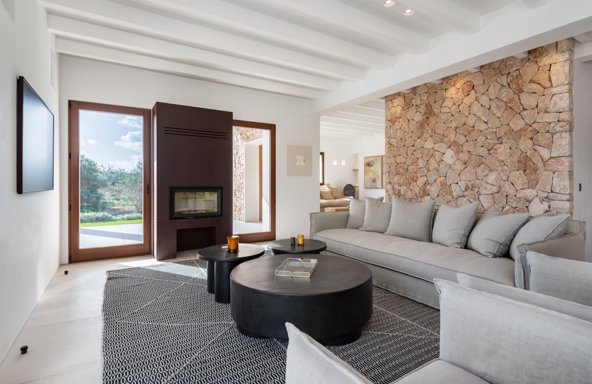 Property in 07670 Mallorca - Portocolom: Exclusive newly built finca with sea view near Portocolom - picture 7