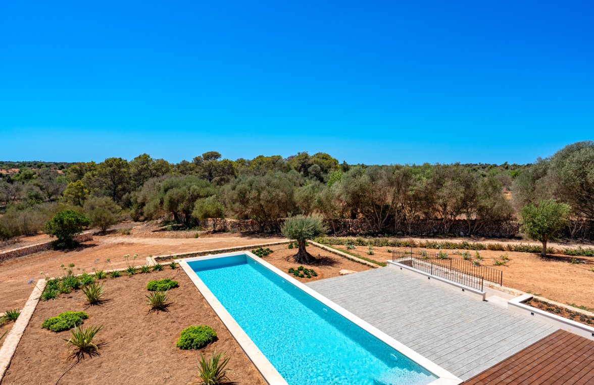 Property in 07650  Mallorca - Santanyí : Stylish architect-designed finca with infinity pool near Santanyí - picture 5