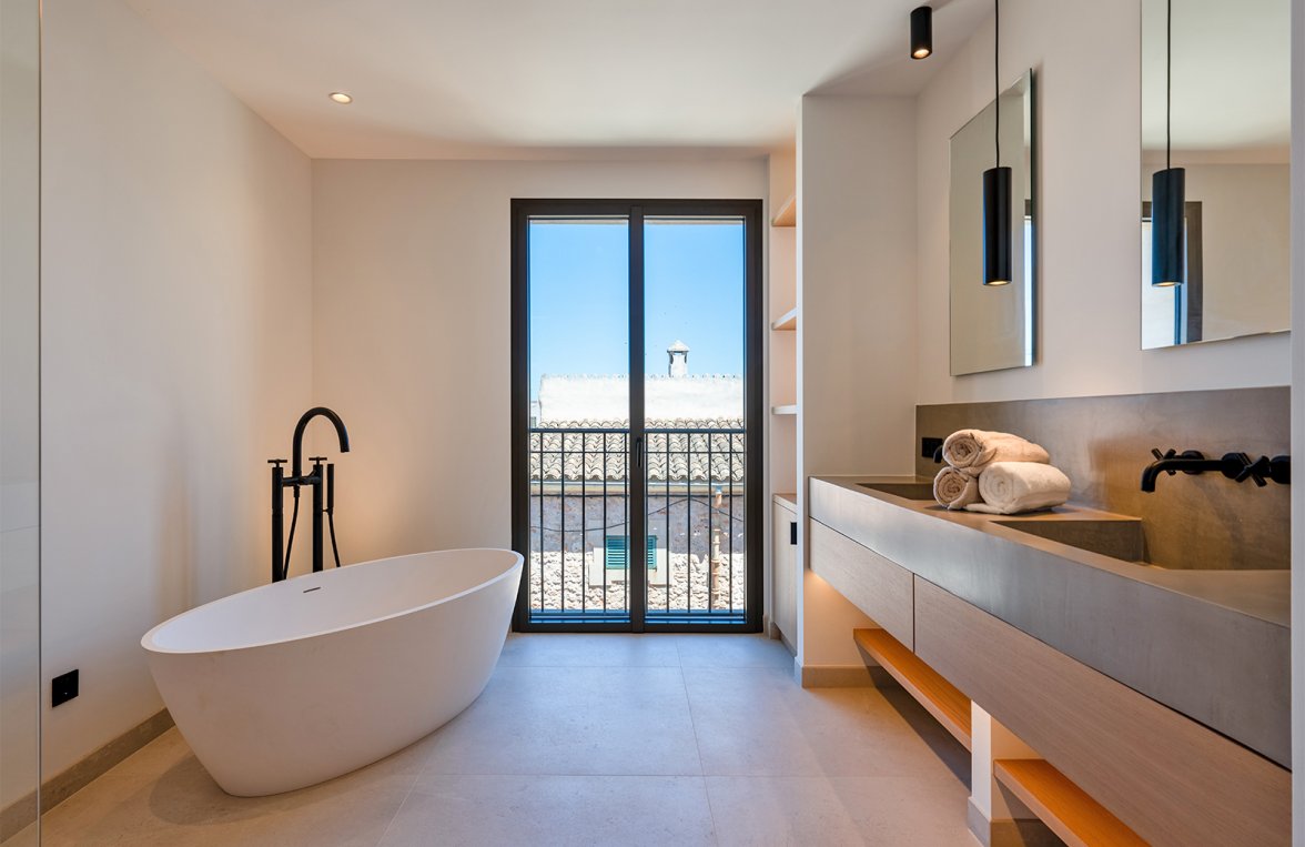 Property in 07650  Mallorca - Santanyi: NEW BUILD: Exclusive townhouse in the center of Santanyí - picture 5