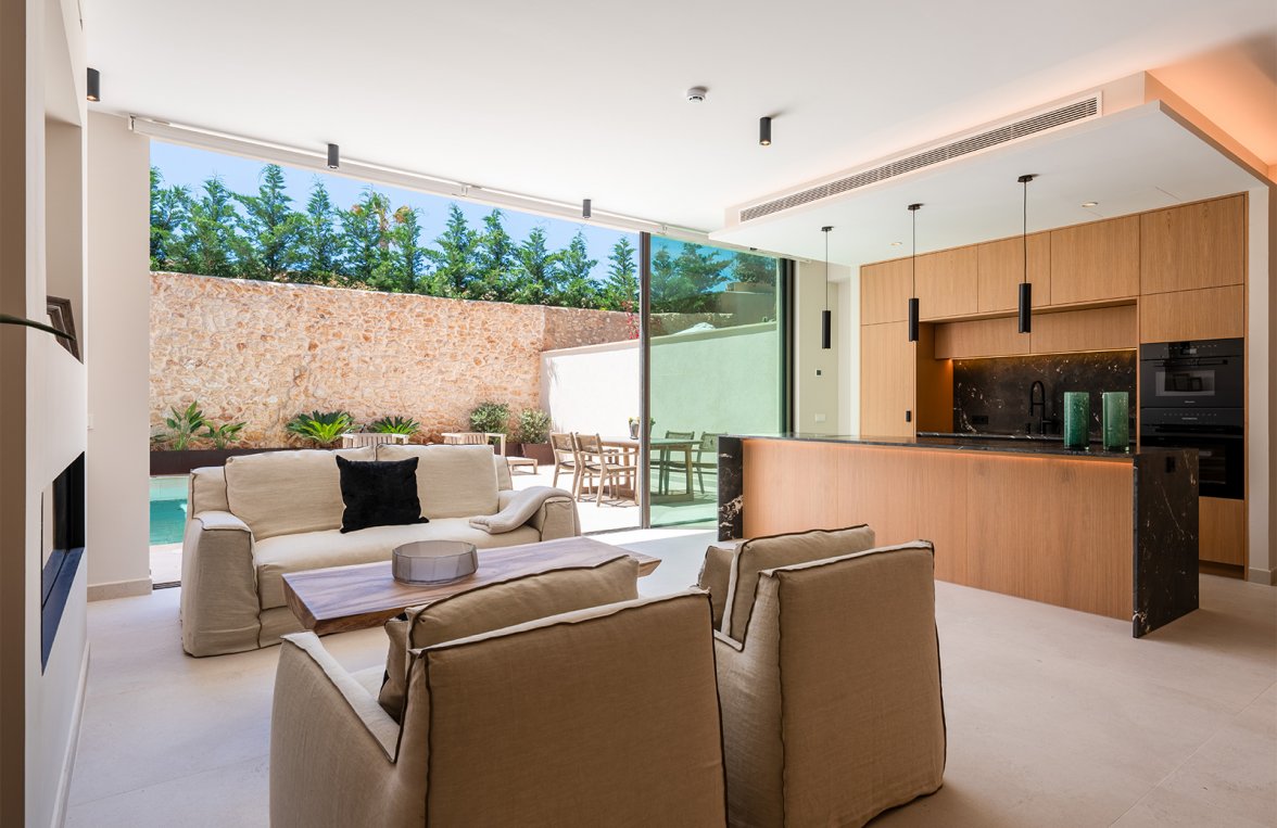 Property in 07650  Mallorca - Santanyi: NEW BUILD: Exclusive townhouse in the center of Santanyí - picture 2