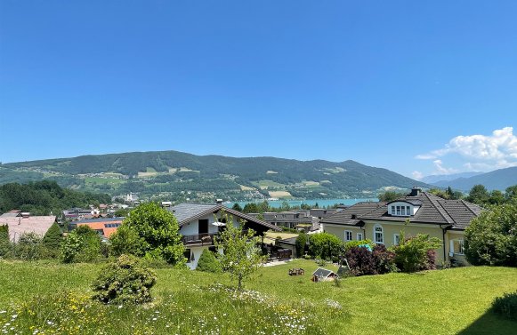 Immobilie in 5310 Mondsee-Höribach: Dachgeschoss-Maisonette mit Zweitwohnsitz in Seenähe!