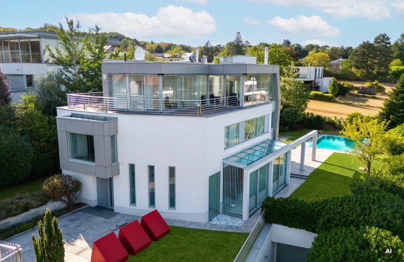 Immobilie in 2372 Niederösterreich - Perchtoldsdorf - Gießhübl: Einzigartige Villa der Superlative in Bestlage von Gießhübl!