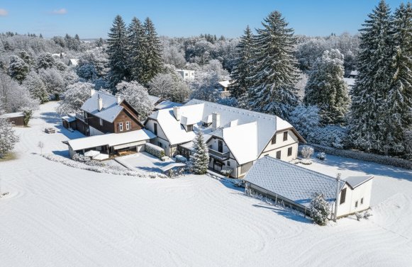 Immobilie in 3400 Wien - Klosterneuburg: AUTARK LEBEN MIT TIEREN AM STADTRAND VON WIEN! Landhausensemble in Klosterneuburg