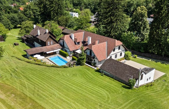 Immobilie in 3400 Wien - Klosterneuburg: AUTARK LEBEN MIT TIEREN AM STADTRAND VON WIEN! Landhausensemble in Klosterneuburg