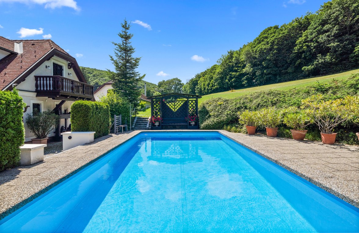 Immobilie in 3400 Wien - Klosterneuburg: 34.000 m² Naturidyll!  Landhausflair nur 15 Minuten von der Wiener Stadtgrenze - bild 3