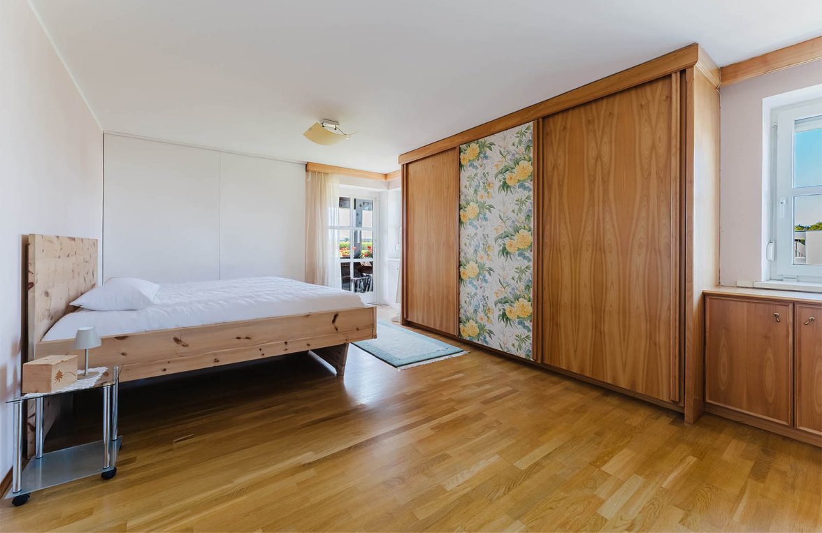 Immobilie in 5230 Innviertel - Mattighofen: Raumwunder! Familienhaus mit Wellnessbereich und Platz für Ihre Visionen - bild 8