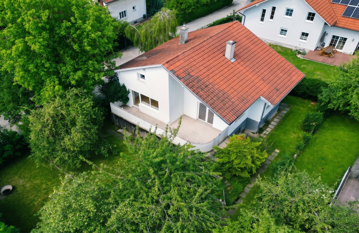 Immobilie in 4910 Oberösterreich - Ried im Innkreis: Eine seltene Gelegenheit! Charmantes Einfamilienhaus in Rieder Bestlage - bild 1