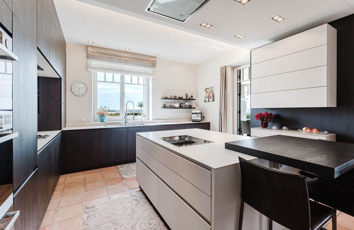 Immobilie in 4060 Oberösterreich - Traunviertel, Leonding : Noblesse oblige! Mediterranes Flair in Symbiose mit spektakulärer Aussichtslage - bild 4
