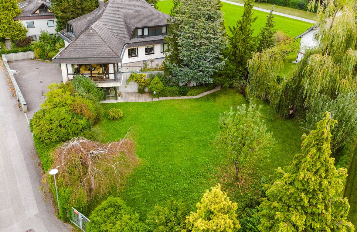 Immobilie in 4911 Stadtrand Ried im Innkreis - Tumeltsham: GEDIEGENE GROSSZÜGIGKEIT! Unternehmervilla mit Weitblick in Tumeltsham - bild 1