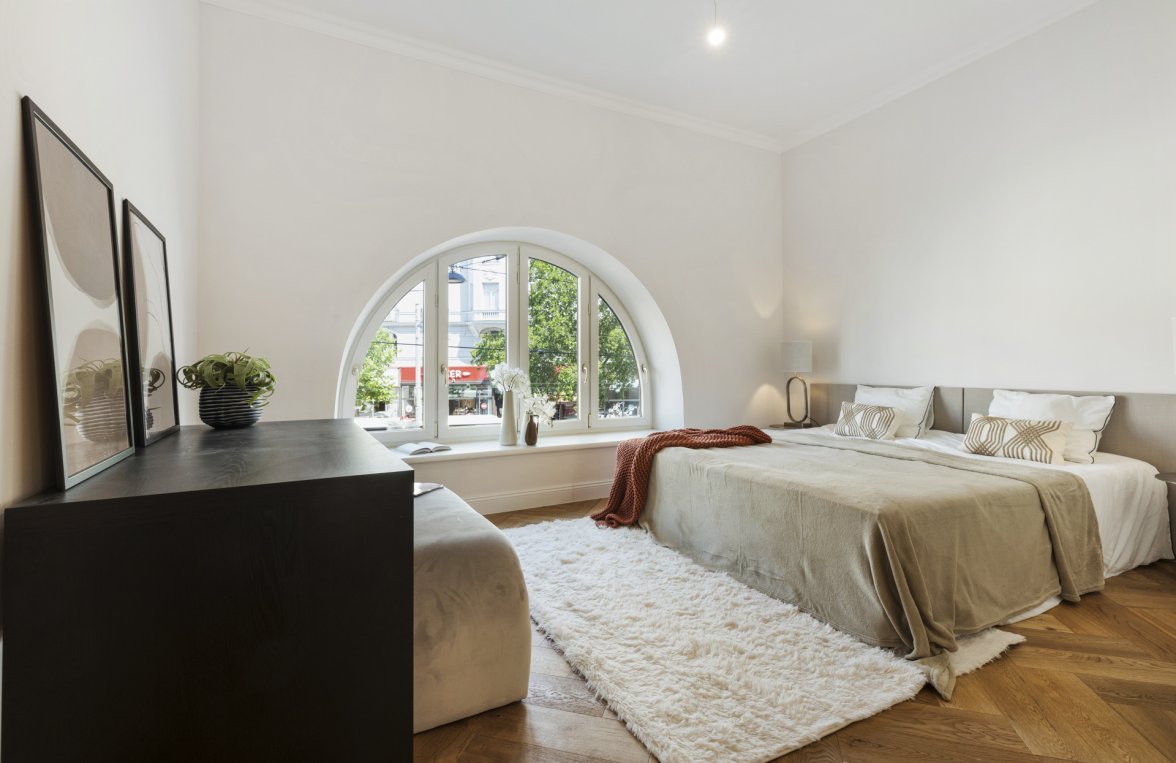 Property in 1090 Wien, 9. Bezirk: Near Liechtenstein Park: Wonderfully renovated apartment in old building  - picture 4