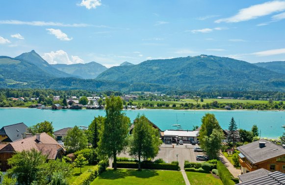 Immobilie in 5360 Salzkammergut - Ried am Wolfgangsee: WOHNEN AM WOLFGANGSEE ! 2-Zimmer Wohnung mit direktem Seezugang