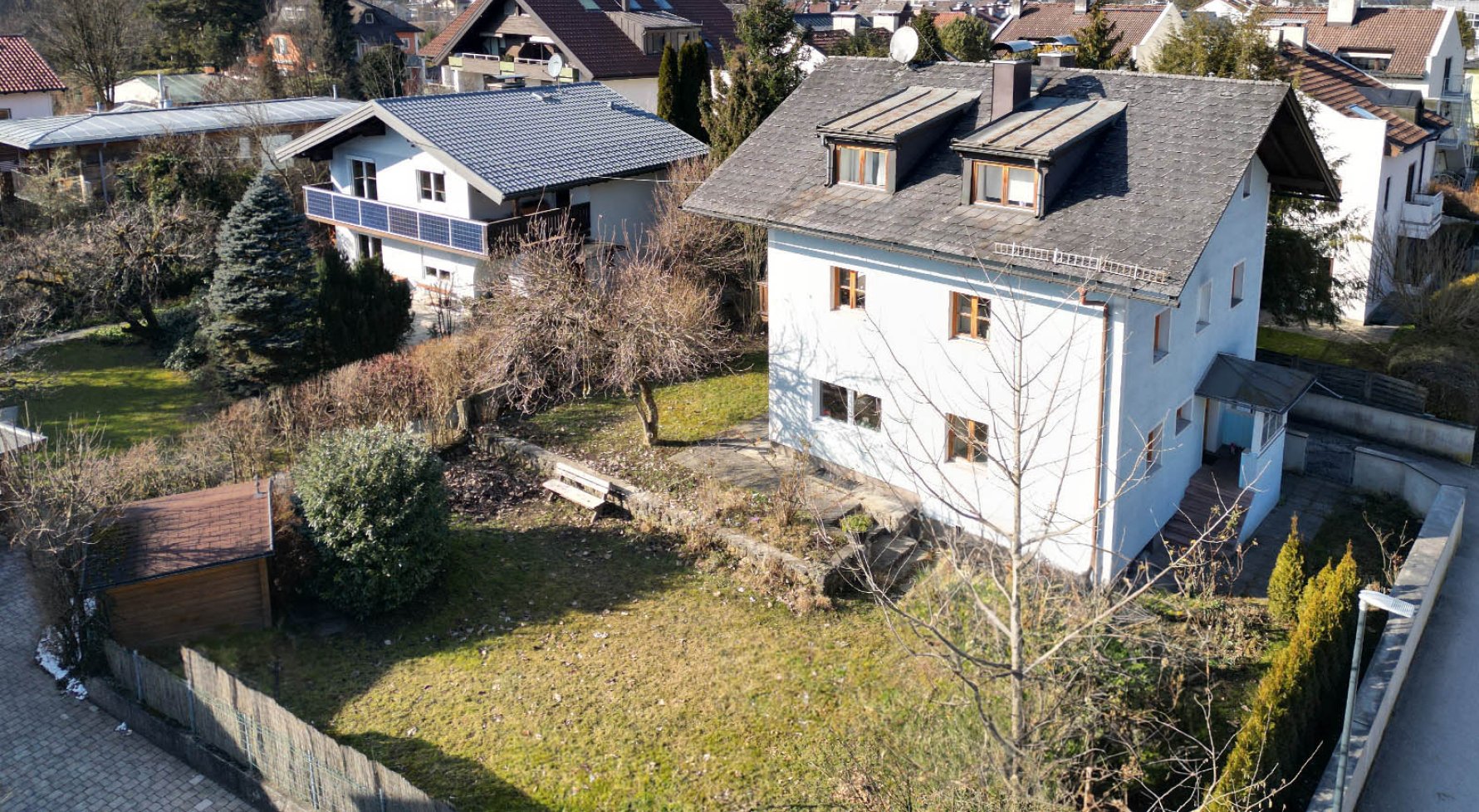 Immobilie in 5026 Salzburg - Aigen: Familie Willkommen! Haus mit 3 Wohneinheiten und viel Potenzial - bild 1