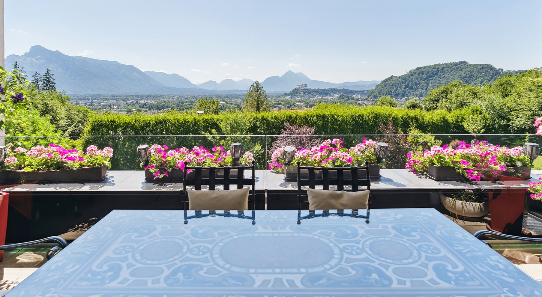 Property in 5020 Salzburg - Aigen: TOUCH THE SKY! HIDEAWAY AT THE GAISBERG WITH POSTCARD PANORAMA... - picture 1
