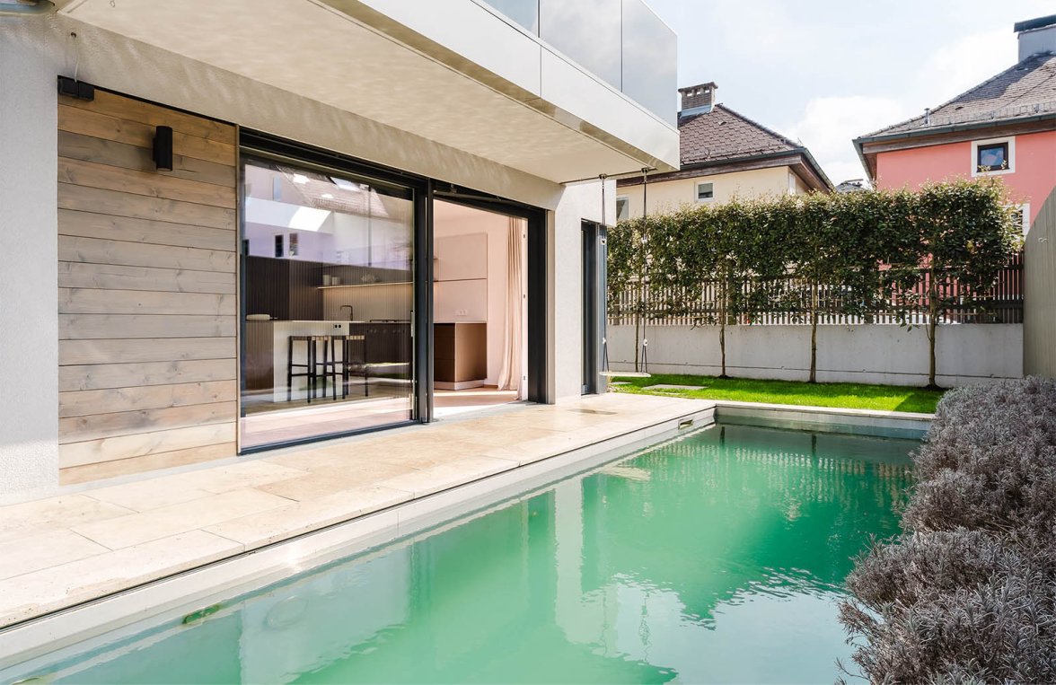 Property in 5020 Salzburg - Aigen: Clear architecture & modern aesthetics! Villa with pool in Aigen - picture 3