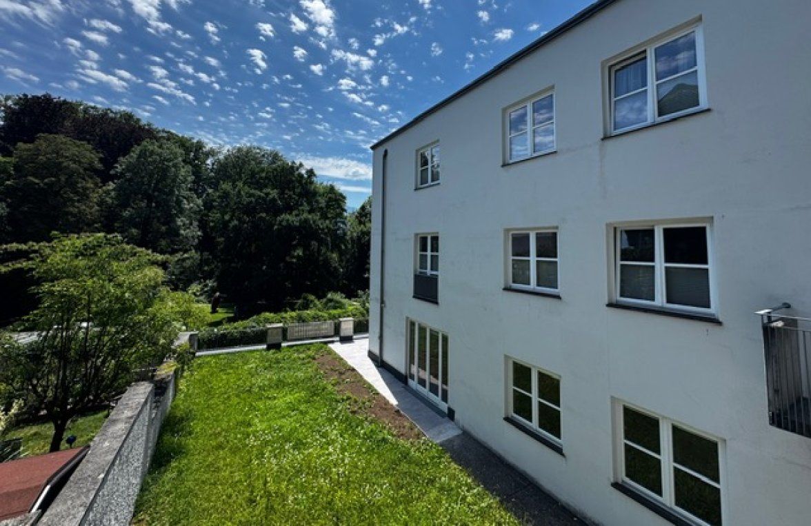 Property in 5020 Salzburg - Arenberg: For car lovers - Townhouse near Arenberg Castle with 14 underground parking spaces - picture 2