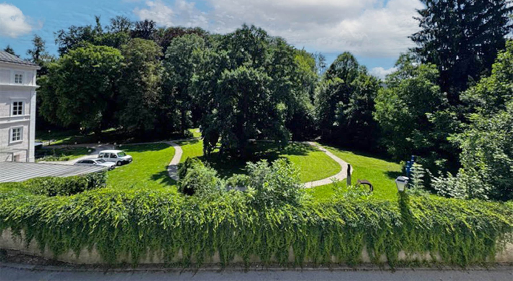 Property in 5020 Salzburg - Arenberg: For car lovers - Townhouse near Arenberg Castle with 14 underground parking spaces - picture 1