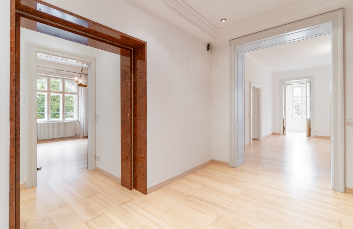 Immobilie in 5020 Salzburg - Altstadt: Ihr Logenplatz mit Festungsblick! Altbau Belle Etage in einer Ceconi-Villa - bild 6