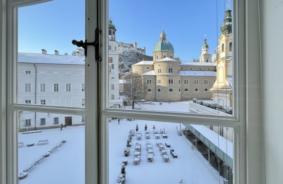 Immobilie in 5020 Salzburg - Altstadt: Repräsentative Altbauwohnung mit Festungsblick im Herzen der Salzburger Altstadt!