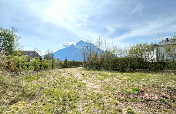 Immobilie in 5081 Salzburg - Anif: Exklusives Baugrundstück im Villenviertel am Hellbrunner Park