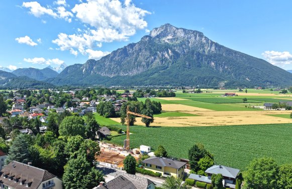 Immobilie in 5081 Salzburg - Anif: 3-Zimmer Gartenwohnung in Bestlage! Wohnen mit Blick auf den Untersberg