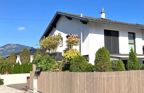 Immobilie in 5081 Salzburg - Anif: Lieben Sie Anif? Eck-Haus de Luxe mit Pool