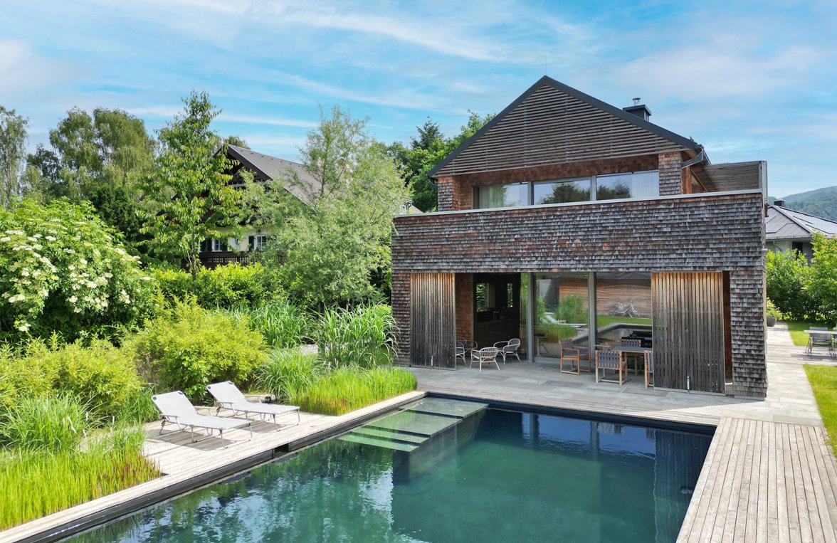 Nemovitosti v 5081 Salzburg - Anif: NEJLEPŠÍ LOKALITA Anif - vaše útočiště! Architektonická vila s bazénem - obrázek 1